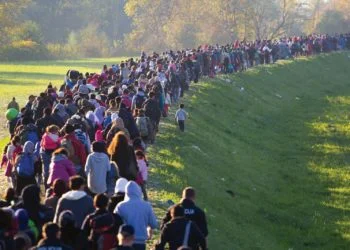 Officials Expect 170,000 Illegal Migrants In ‘Mass Migration Event’