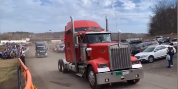 ‘LET FREEDOM HONK’ & ‘HONKING FOR FREEDOM’ THE PEOPLE’S CONVOY