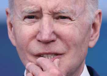 Florida Judge Scraps Joe Biden’s Mask Mandate On Planes, Public Transportation “Exceeded Authority”