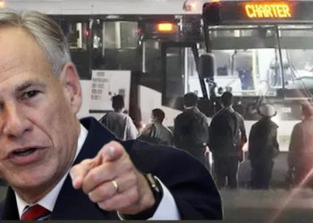 Texas Sends First Bus Packed With Illegal Migrants To D.C., Illegals Dropped Off Blocks From US Capitol