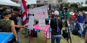Thousands Attend Massive ‘Defeat the Mandates’ Rally Held In California, Including People’s Convoy