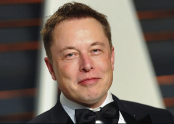 Tesla CEO Elon Musk Offers to Buy Twitter