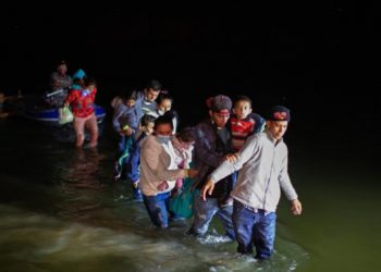 BREAKING: Illegal Migrants In ‘Family Units’ Automatically Exempt From Title 42, Per New DHS Guidance