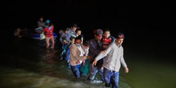 BREAKING: Illegal Migrants In ‘Family Units’ Automatically Exempt From Title 42, Per New DHS Guidance