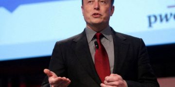 “You’re Being Manipulated By Twitter” Elon Musk Says Algorithm Is To Blame, Advises Users To Turn It Off