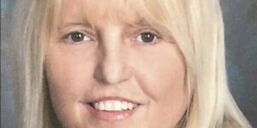 Correctional Officer Who Helped Alabama Inmate Escape, Dies After Shooting Herself