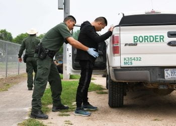 Gov. Abbott Directs Texas Law Enforcement To Return Illegal Migrants To U.S – Mexico Border