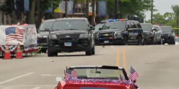 Update: At Least 5 Dead, 16 Hurt In Highland Park July Fourth Parade Mass Shooting – Police Searching For Suspect