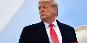 Donald Trump Offers To Mediate Peace Deal Between Russia, Ukraine & The U.S, Warns Of WWIII