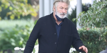 Alec Baldwin To Be Charged With Manslaughter In Fatal Movie Set Shooting
